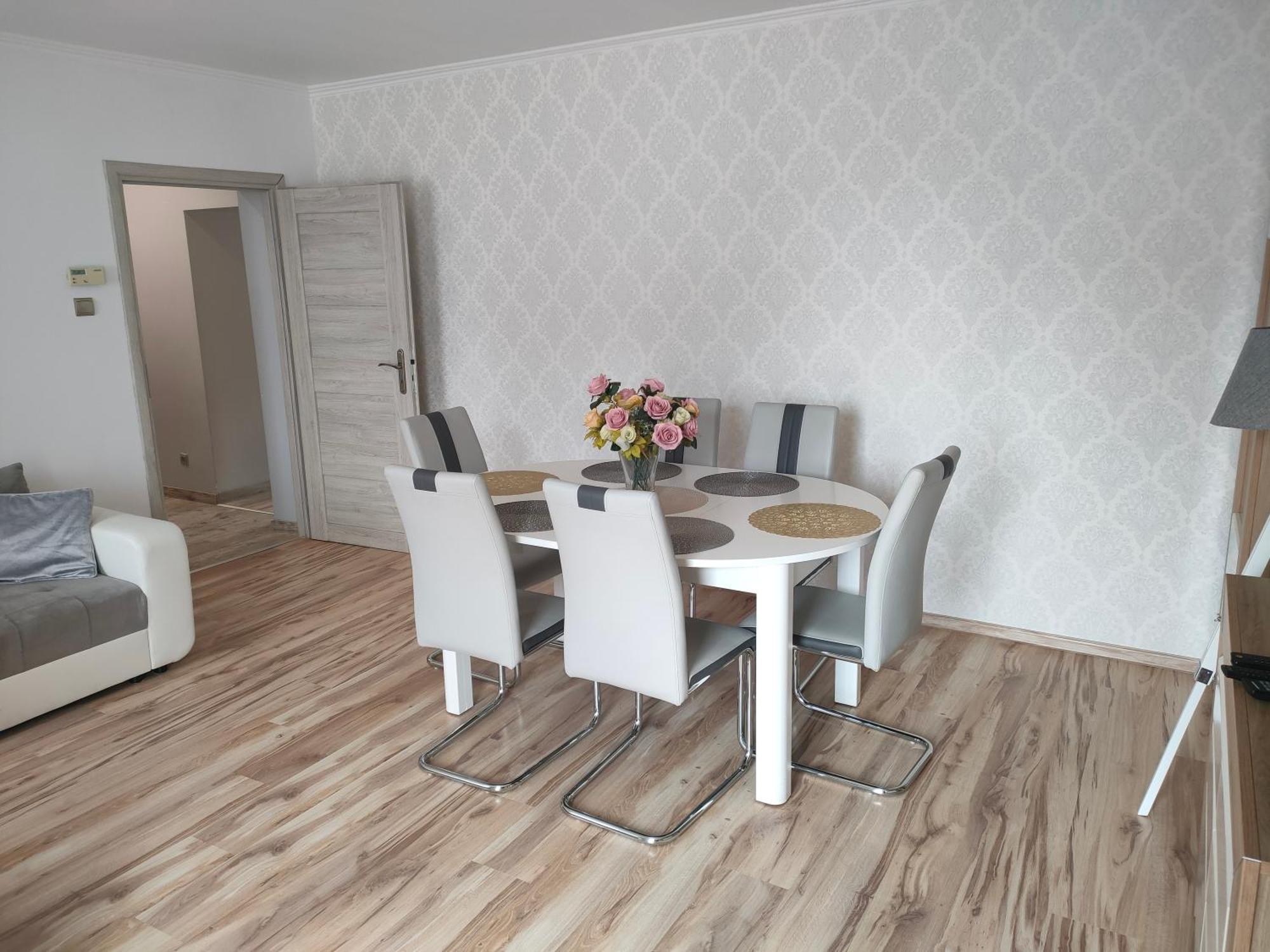 Sea&Wine Apartamenty Darlowko Εξωτερικό φωτογραφία